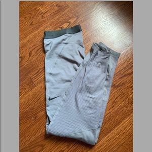 nike gray leggings